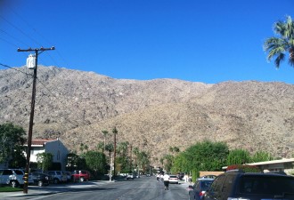 a big mountain in front of us at the Palm Springs half marathon 2012