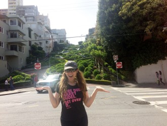 Aurora excited at the bottom of Lombard Street